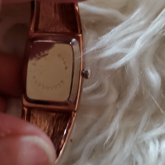 Watch - Picture 5 of 5